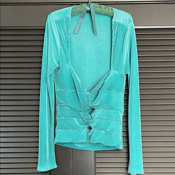 Free People Leah Twist Top in Pleated Teal Fabric, Size Large - Picture 4 of 14